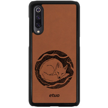 Leather Hard Case - cinnamon brown - Mrs Ostrovia fox