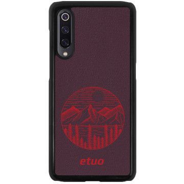 Leather Hard Case - berry - Mrs Ostrovia mountains